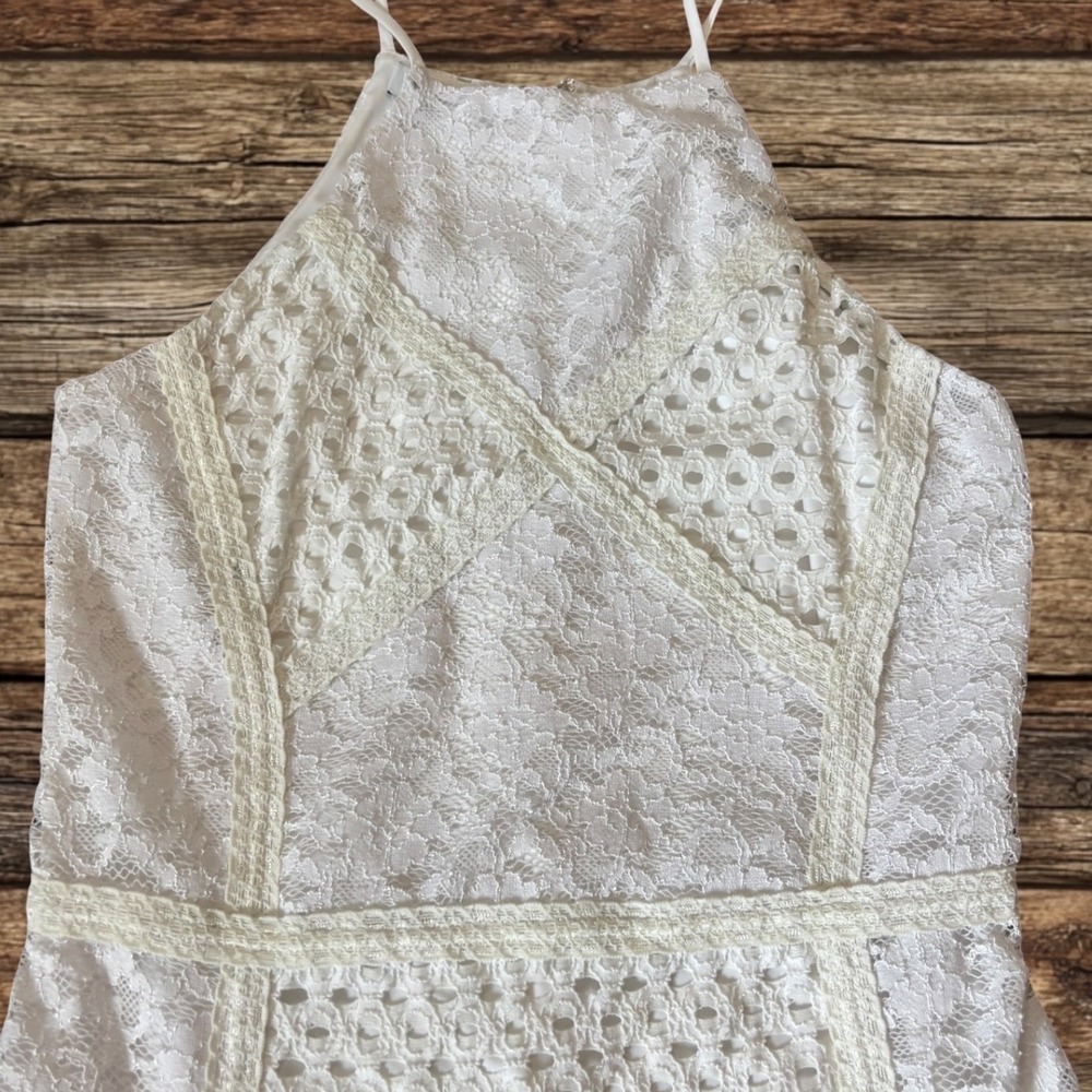 Bebe White Lace Halter Mini Dress Eyelet Coquette Cottagecore Wedding Graduation - Picture 5 of 12